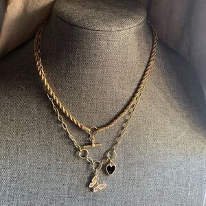 Universal Thread Necklace NWT